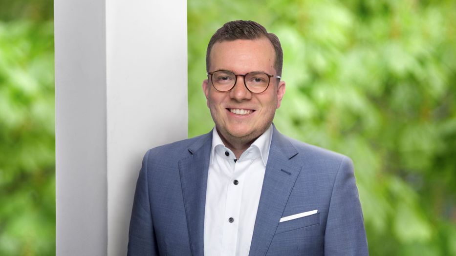 Dr. Philipp Sievers